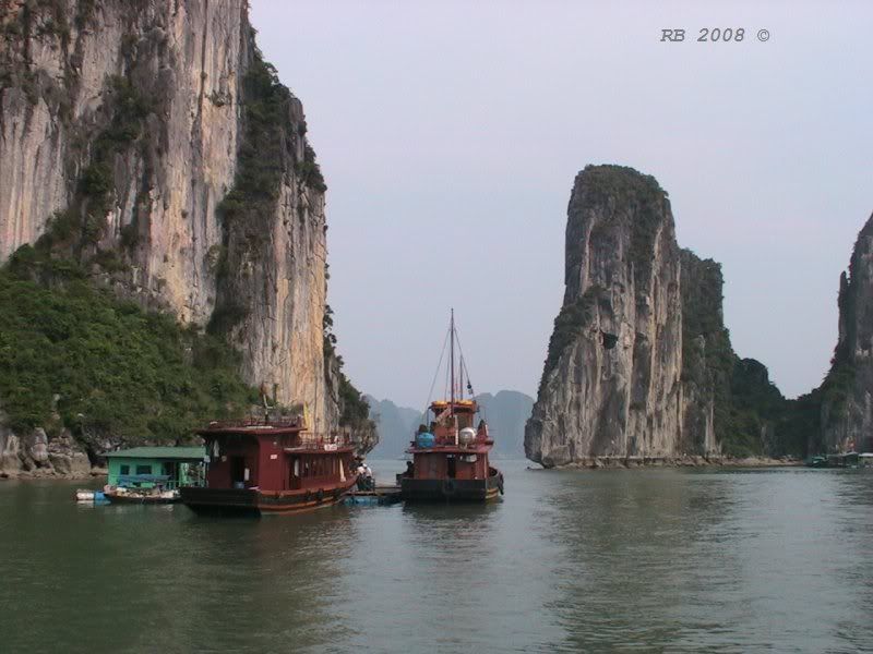 HaLongBay3.jpg