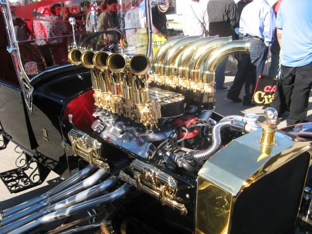 MunsterCoachengine.jpg