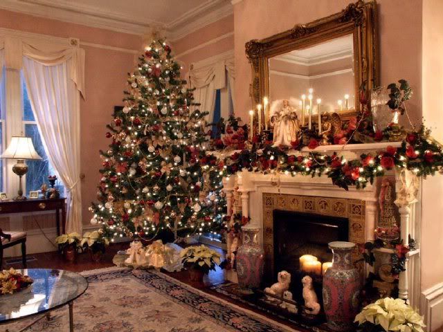 ChristmasDecoratedToPerfection.jpg