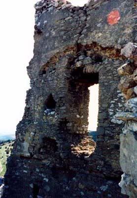 ruinas_bathory008.jpg