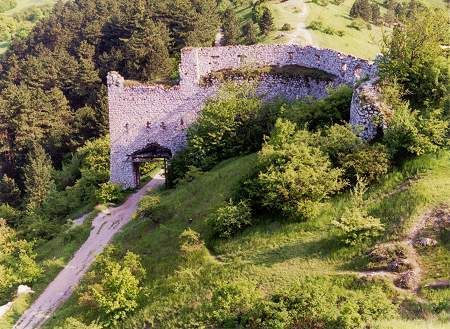 ruinas_bathory015.jpg
