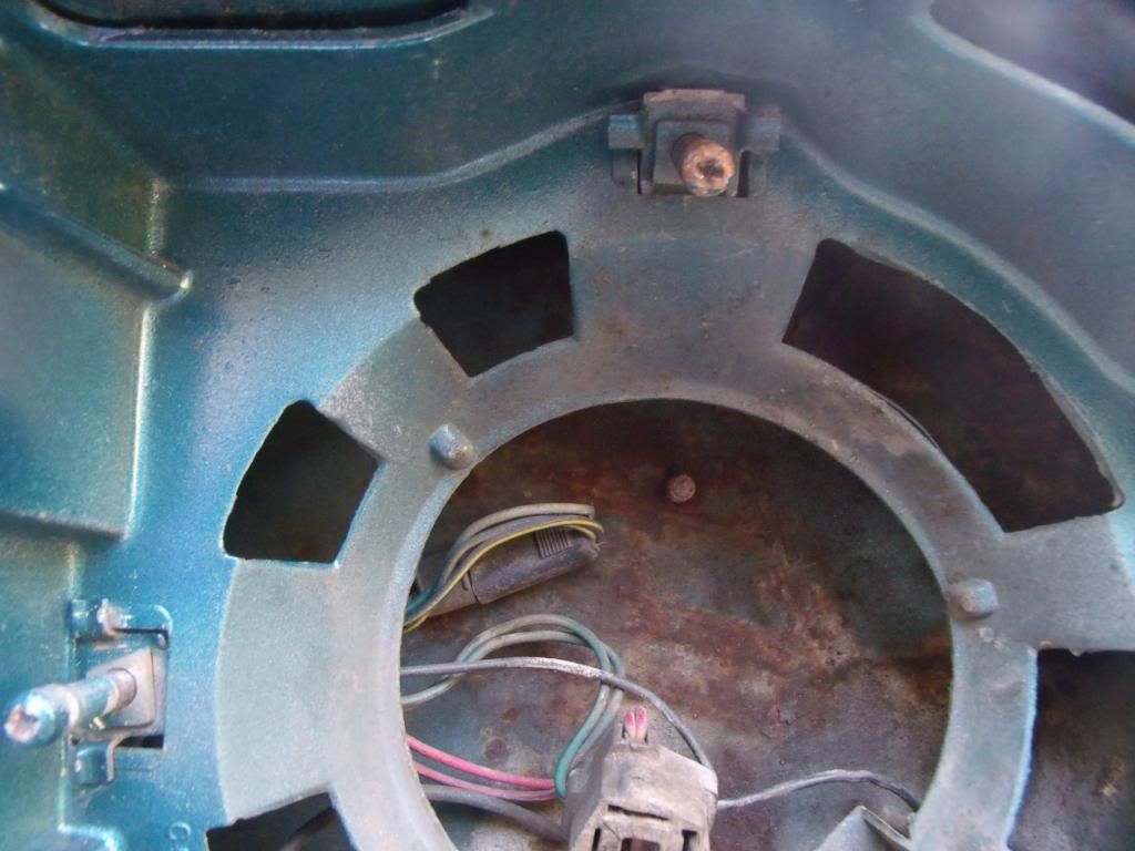 headlight adjustment screw problems (pics) Vintage Mustang Forums