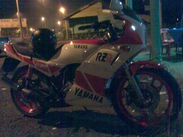 Rxz Hitam