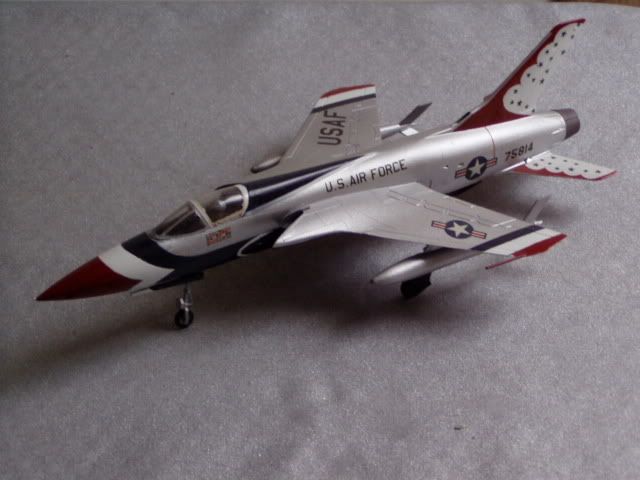 F-105B.jpg