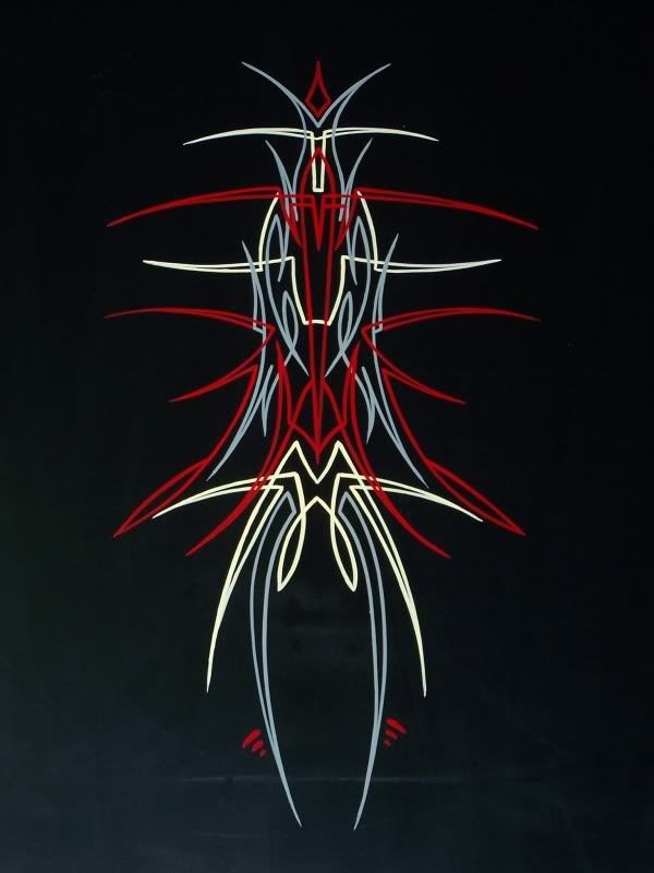 Piece of pinstriping Posted Image Now look at this section very closely 