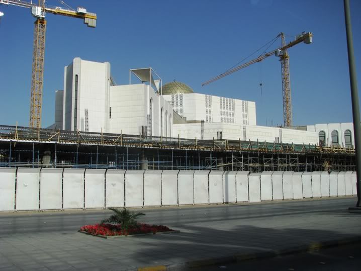 http://i276.photobucket.com/albums/kk7/mohamadm/IMG_5698.jpg