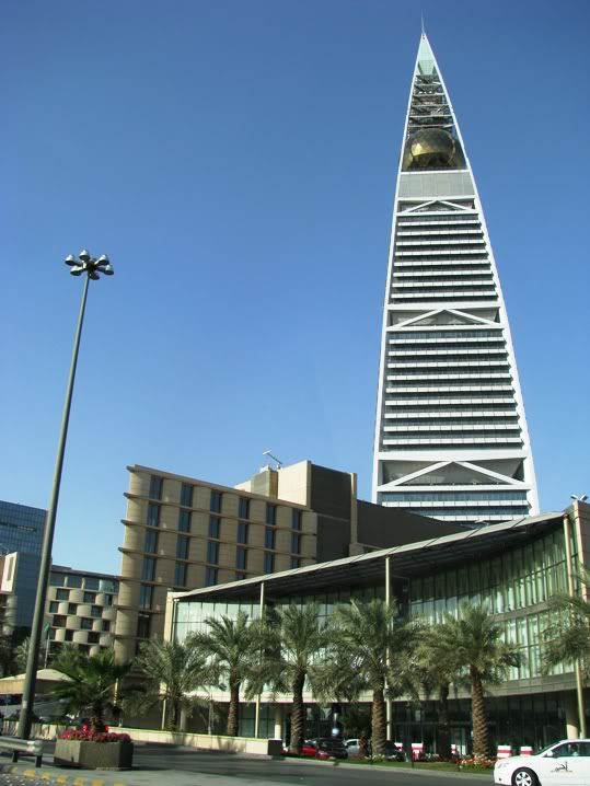 http://i276.photobucket.com/albums/kk7/mohamadm/IMG_5700.jpg
