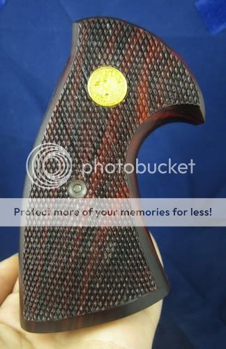 NEW WOOD CHECKERED GRIPS FOR COLT PYTHON GRIPS,