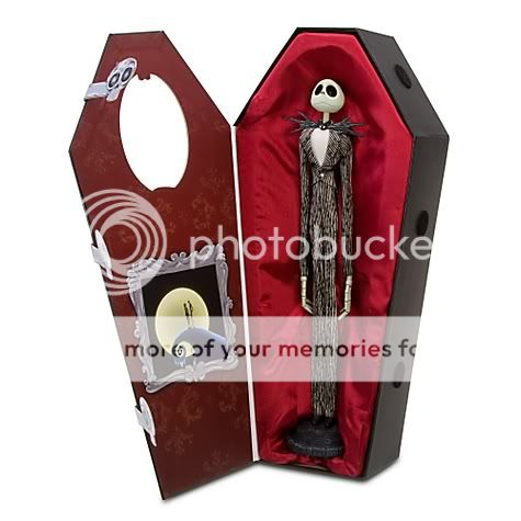 NIGHTMARE BEFORE CHRISTMAS JACK & SALLY COFFIN DOLLS  